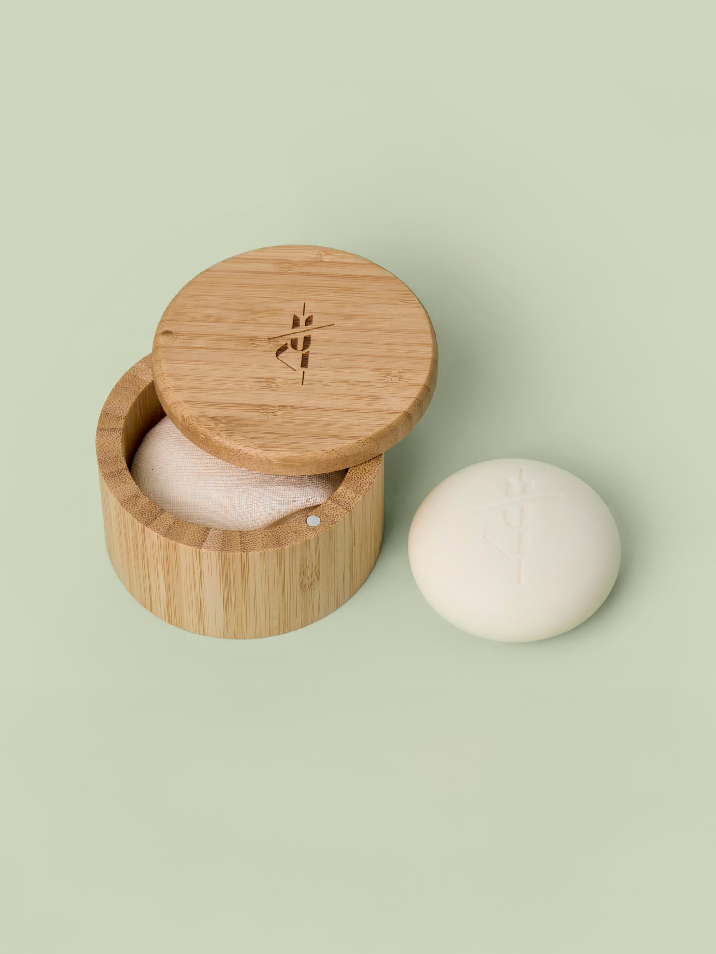 アロマストーンマカロン&フラワースタンドケース Bamboo Storage Canister | Lotion Bar Storage - Kate McLeod